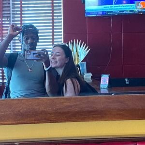 Meet your Posher, Marlon